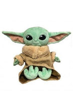 Star Wars Mandalorian Character Hugger & Silk Touch Throw