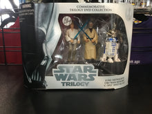 Commemorative Trilogy DVD Collection Figures