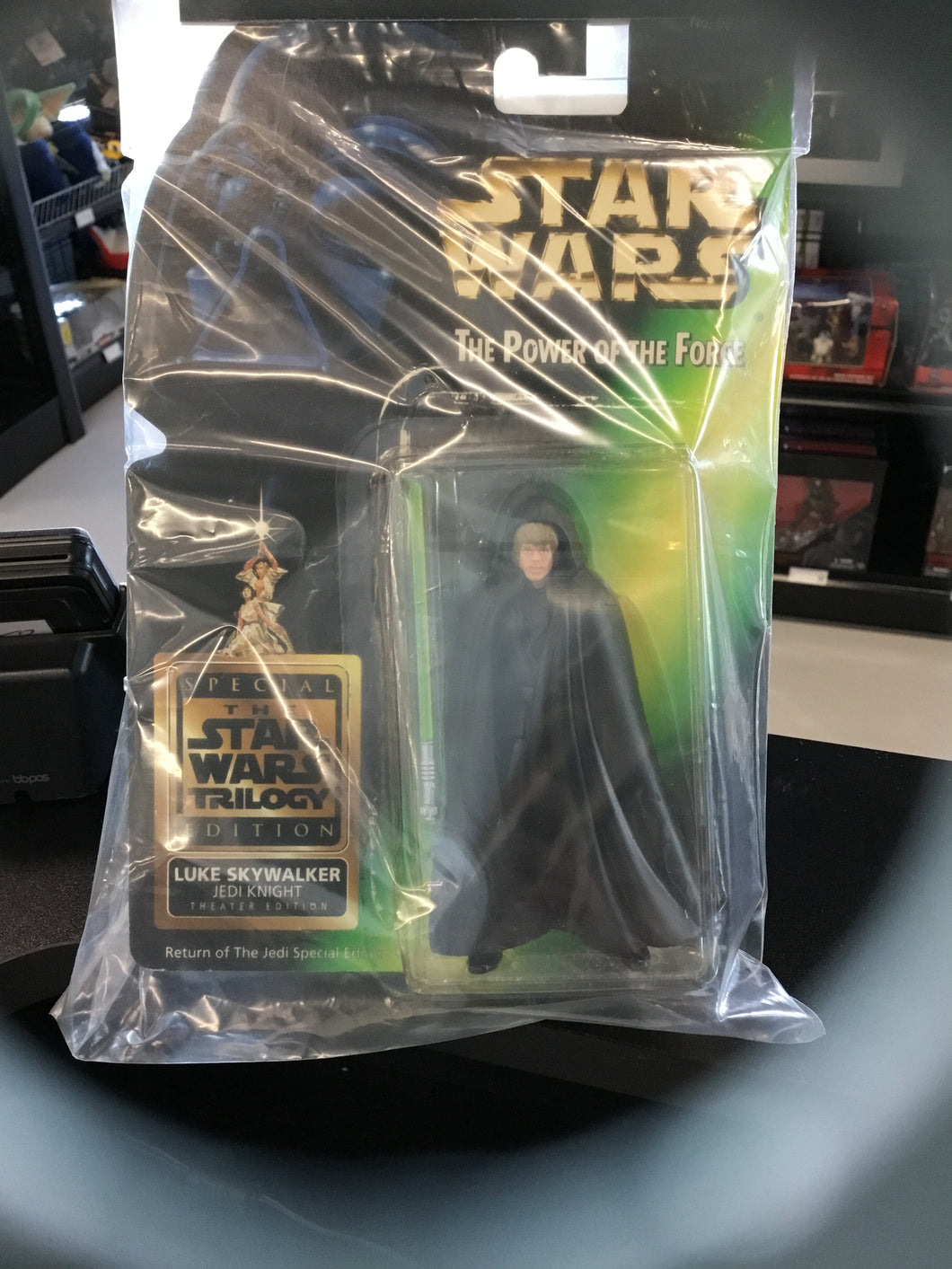 Star Wars TPOTF Luke Skywalker Jedi Knight Theater Edition LOOSE BUBBLE