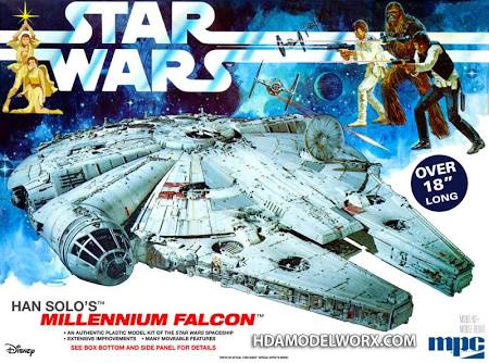 Star Wars: A New Hope Millennium Falcon Scale Model Kit