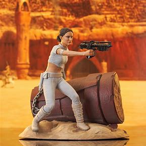 Padme Amidala AOTC Premier Statue 1:7