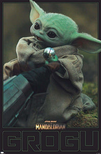 The Mandalorian & Child – Toy The Store Posters Holocron